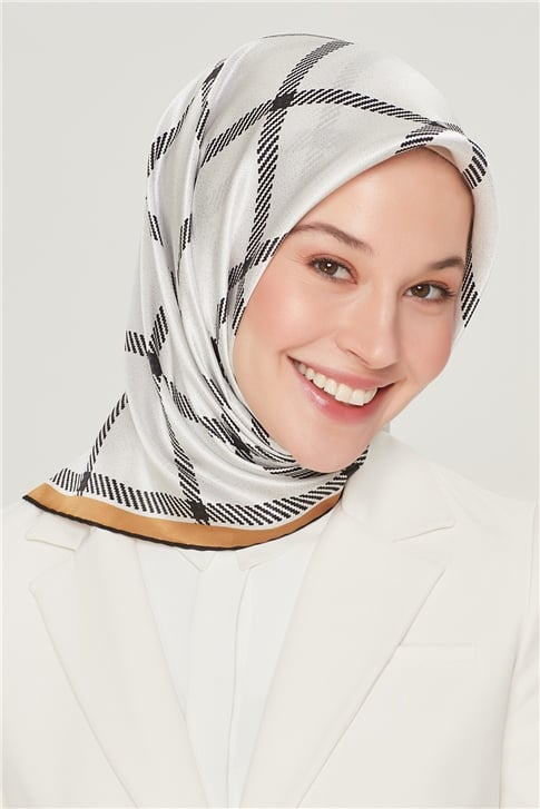 Armine Sura İpek Eşarp 21Y8564 02