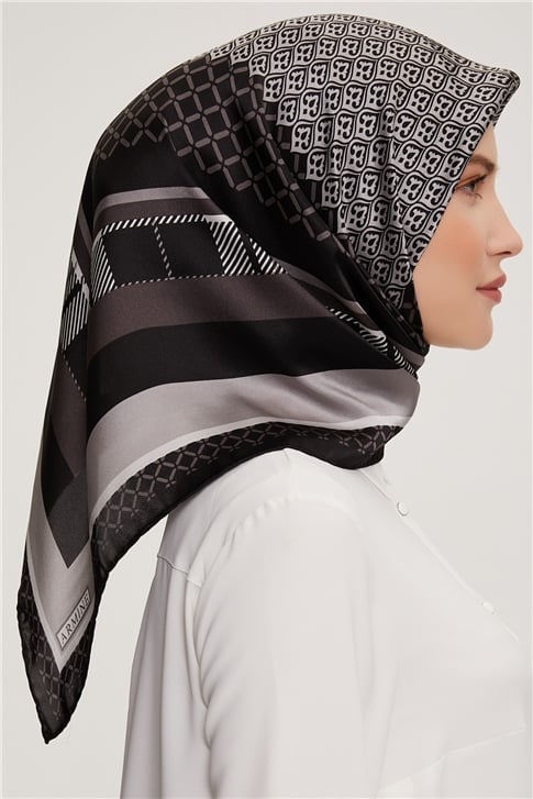 Armine Sura İpek Eşarp 22Ka3225 01