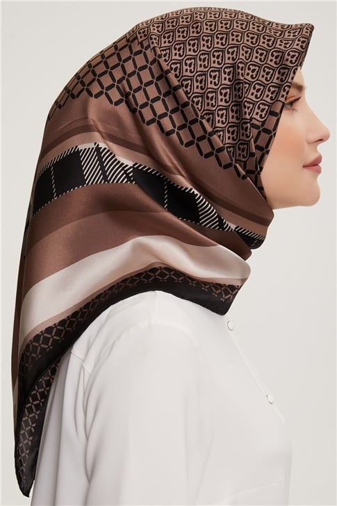 Armine Sura İpek Eşarp 22Ka3225 02