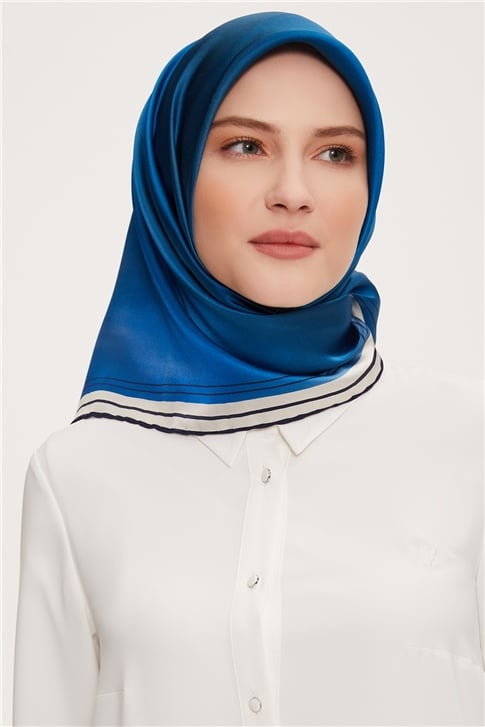 Armine Sura İpek Eşarp 22Ka3230 01