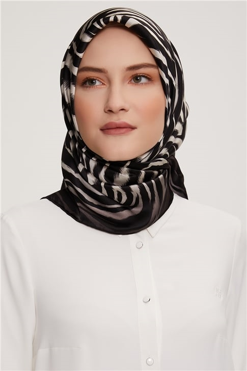 Armine Sura İpek Eşarp 22Ka3232 03