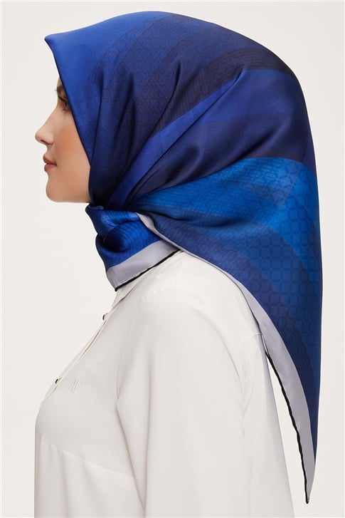 Armine Sura İpek Eşarp 22Ka3233 03