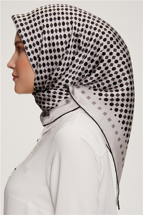 Armine Sura İpek Eşarp 22Ka3236 03