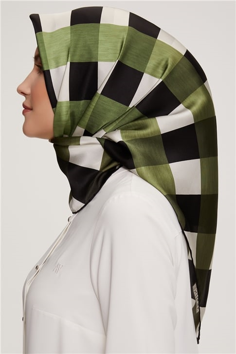 Armine Sura İpek Eşarp 22Ka3245 02