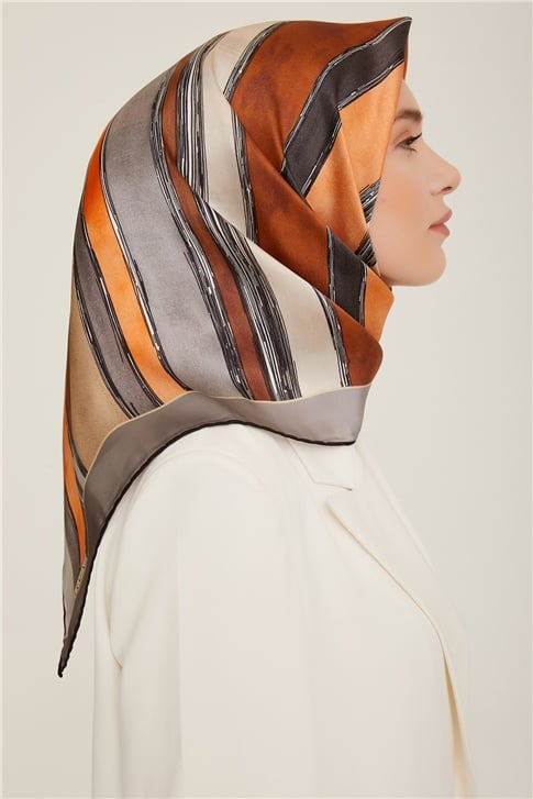 Armine Sura İpek Eşarp 22Ka8802 36