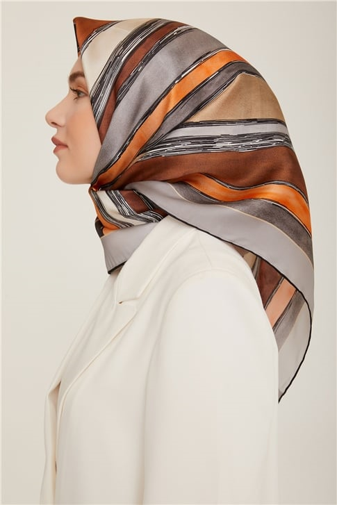 Armine Sura İpek Eşarp 22Ka8802 36