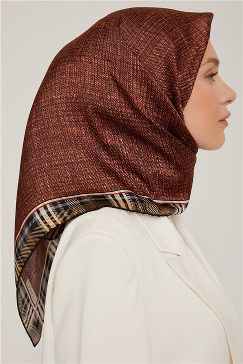 Armine Sura İpek Eşarp 22Ka8803 09