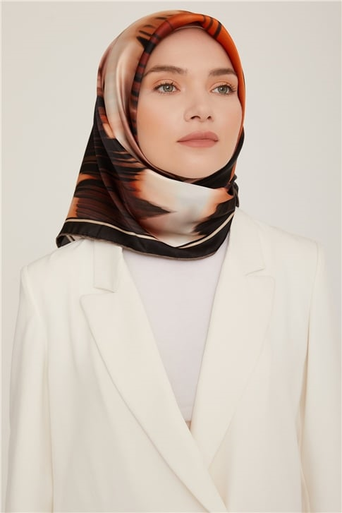 Armine Sura İpek Eşarp 22Ka8814 03