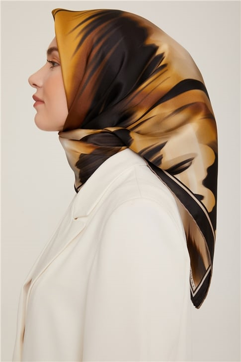 Armine Sura İpek Eşarp 22Ka8814 04