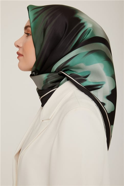Armine Sura İpek Eşarp 22Ka8814 36