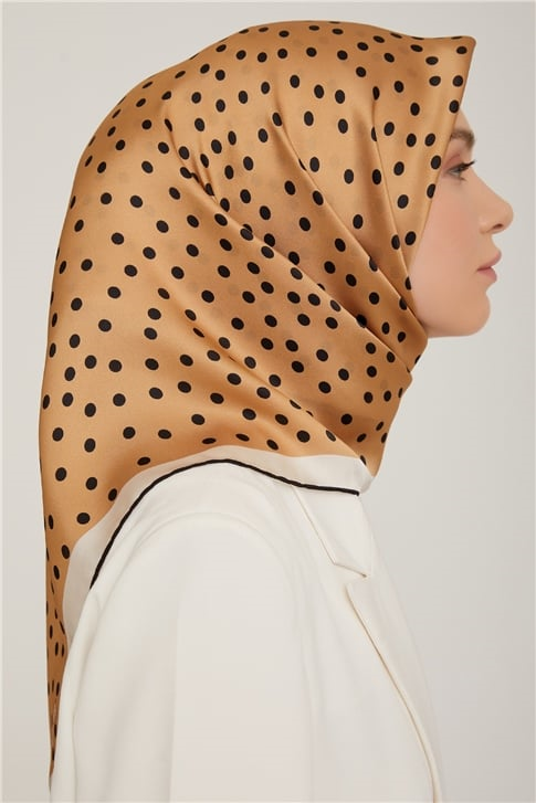 Armine Sura İpek Eşarp 22Ka8817 02