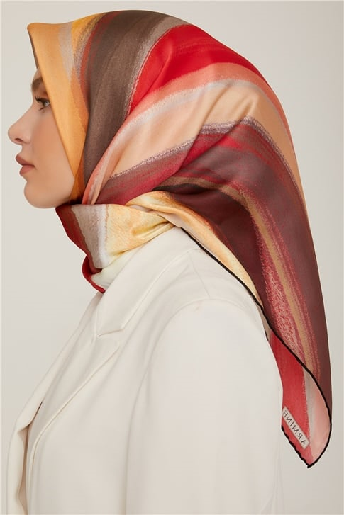 Armine Sura İpek Eşarp 22Ka8826 03