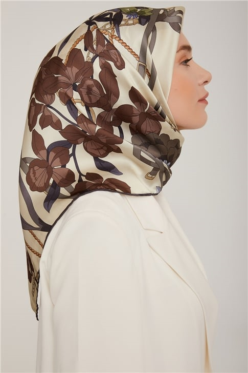Armine Sura İpek Eşarp 22Ka8827 56