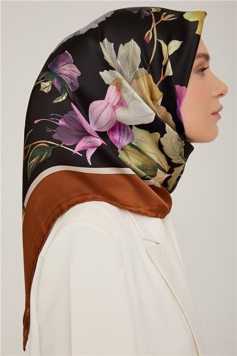 Armine Sura İpek Eşarp 22Ka8831 31