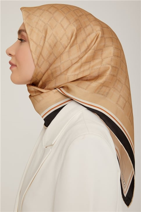 Armine Sura İpek Eşarp 22Ka8832 35