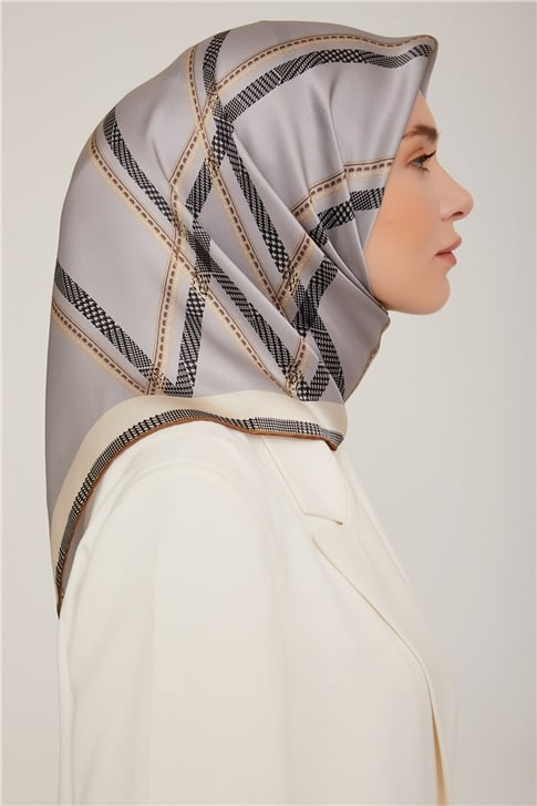 Armine Sura İpek Eşarp 22Ka8833 38