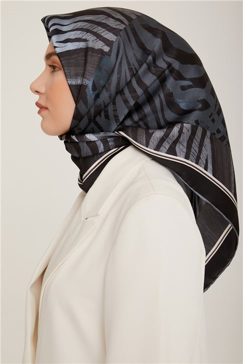 Armine Sura İpek Eşarp 22Ka8837 52