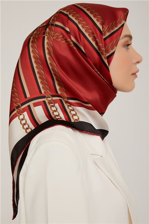 Armine Sura İpek Eşarp 22Ka8845 01