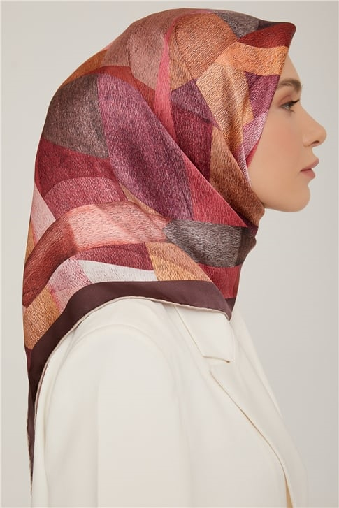 Armine Sura İpek Eşarp 22Ka8848 01