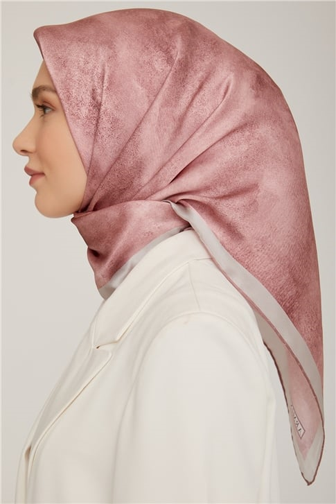 Armine Sura İpek Eşarp 22Ka8849 53