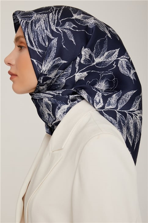 Armine Sura İpek Eşarp 22Ka8854 55