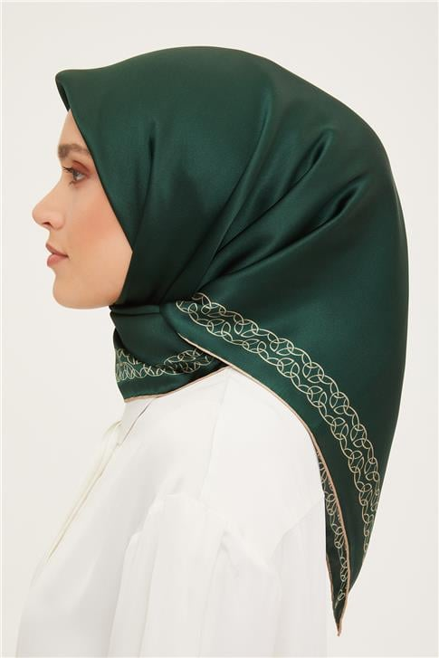 Armine Sura İpek Eşarp 22Ka8855 32 35