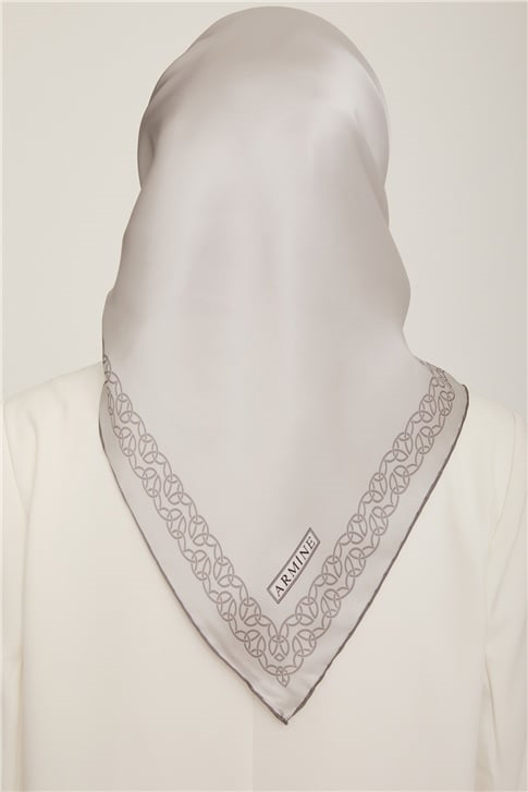 Armine Sura İpek Eşarp 22Ka8855 32 36