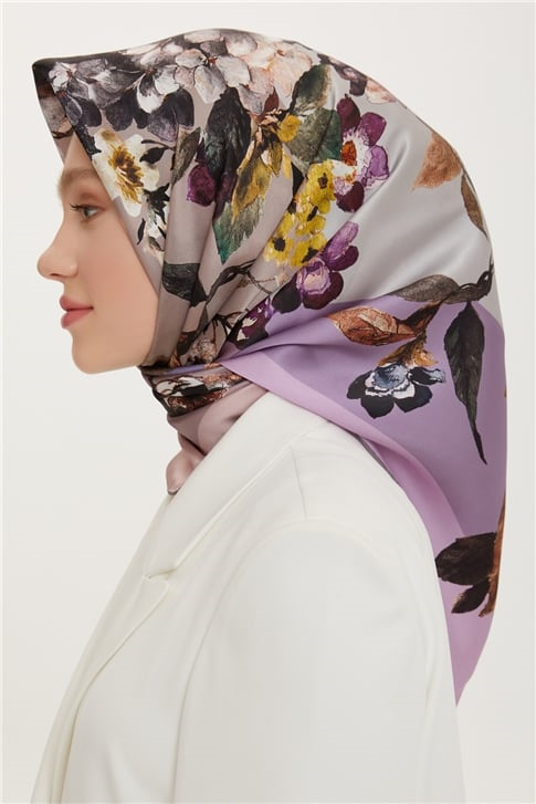 Armine Sura İpek Eşarp 22Ya8707 02