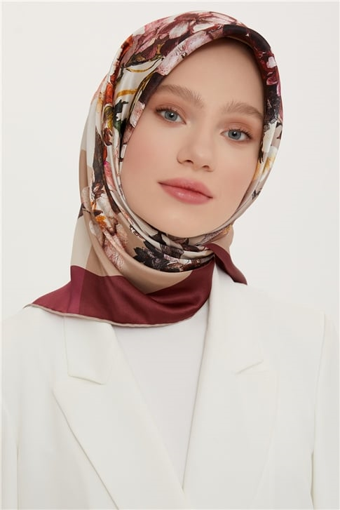 Armine Sura İpek Eşarp 22Ya8707 08