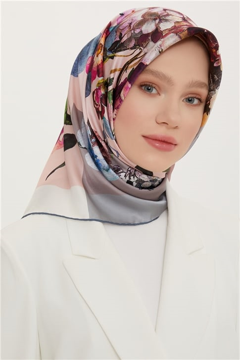 Armine Sura İpek Eşarp 22Ya8707 31