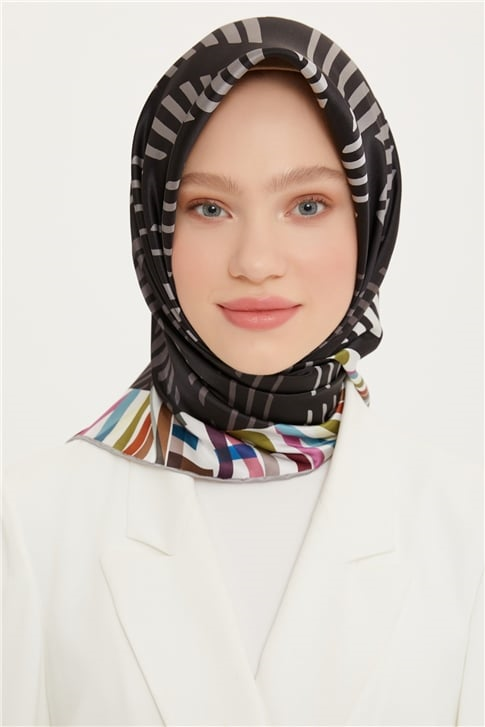Armine Sura İpek Eşarp 22Ya8712 04