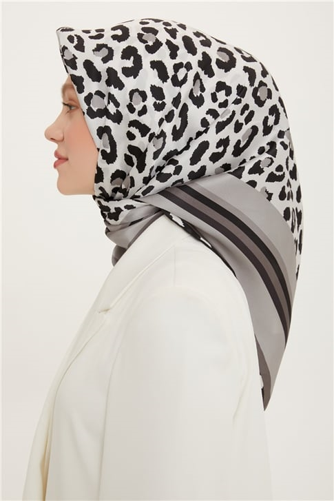 Armine Sura İpek Eşarp 22Ya8728 54