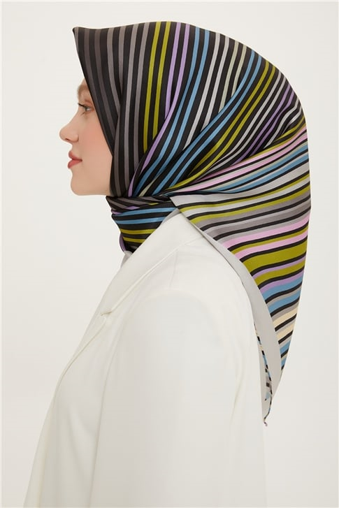 Armine Sura İpek Eşarp 22Ya8731 05