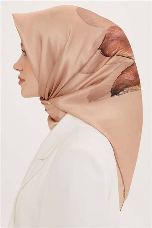 Armine Sura İpek Eşarp 22Ya8737 35 36