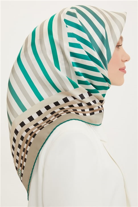 Armine Sura İpek Eşarp 22Ya8739 03