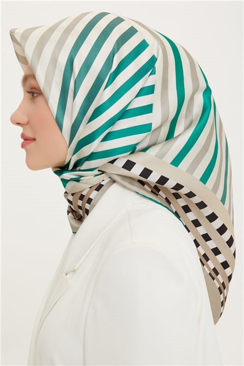 Armine Sura İpek Eşarp 22Ya8739 03