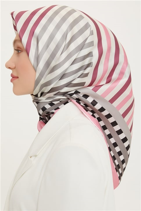 Armine Sura İpek Eşarp 22Ya8739 36
