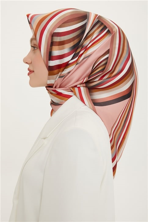 Armine Sura İpek Eşarp 22Ya8743 07