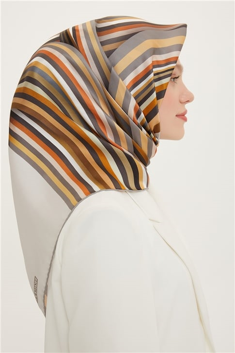 Armine Sura İpek Eşarp 22Ya8743 08