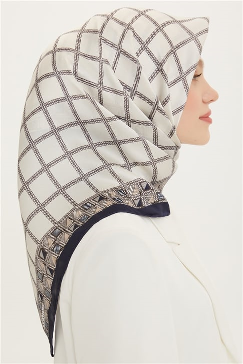 Armine Sura İpek Eşarp 22Ya8756 04