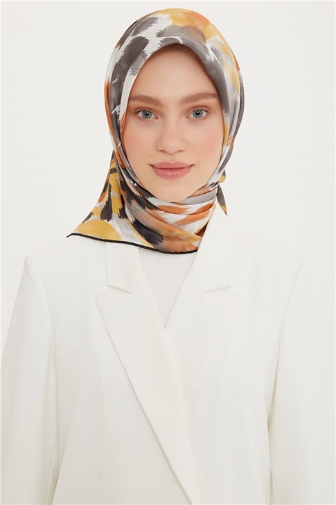 Armine Sura İpek Eşarp 22Ya8759 01