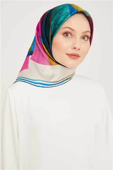 Armine Sura İpek Eşarp 23Ka9002 03
