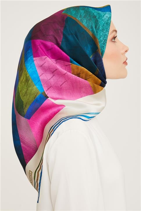Armine Sura İpek Eşarp 23Ka9002 03