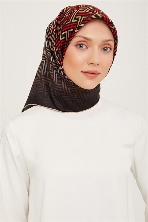 Armine Sura İpek Eşarp 23Ka9011 07