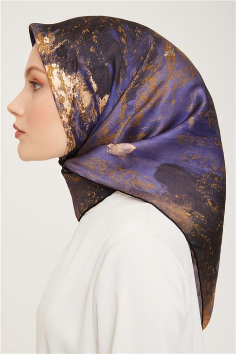 Armine Sura İpek Eşarp 23Ka9015 7 06