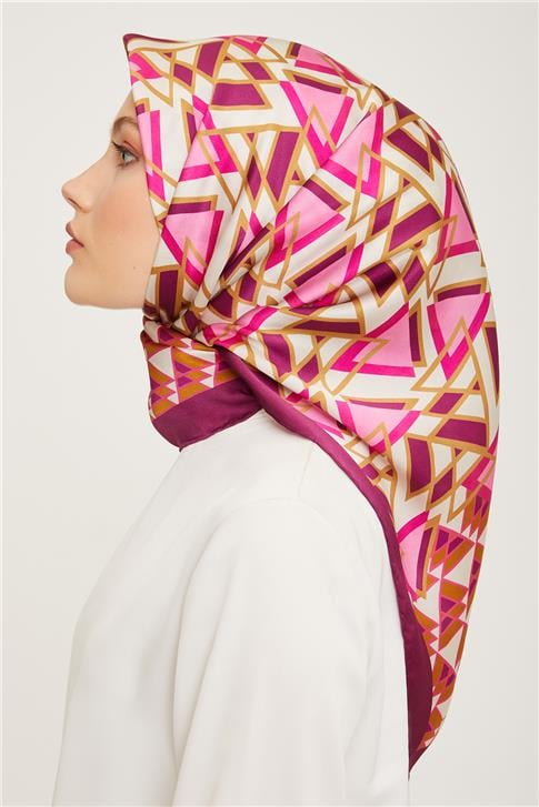 Armine Sura İpek Eşarp 23Ka9019 03