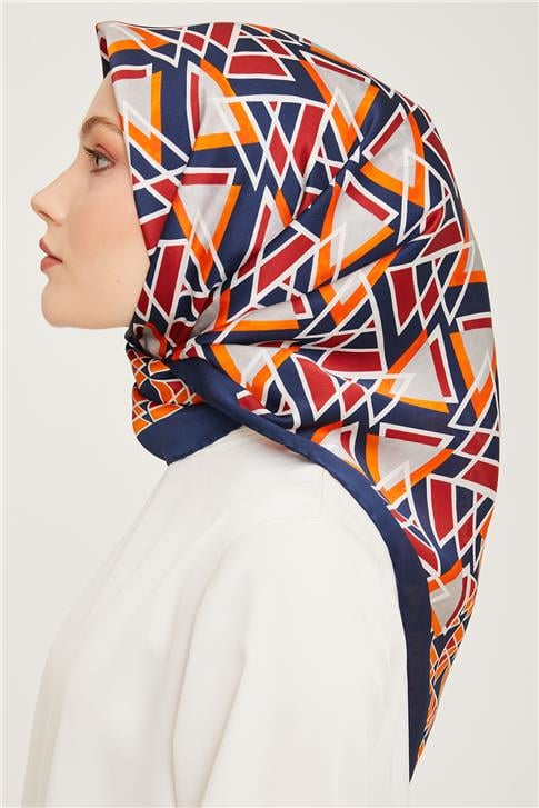 Armine Sura İpek Eşarp 23Ka9019 07