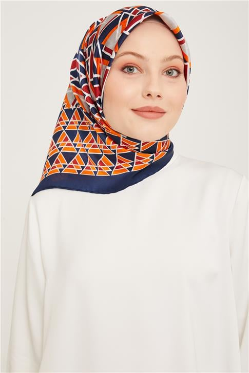 Armine Sura İpek Eşarp 23Ka9019 07