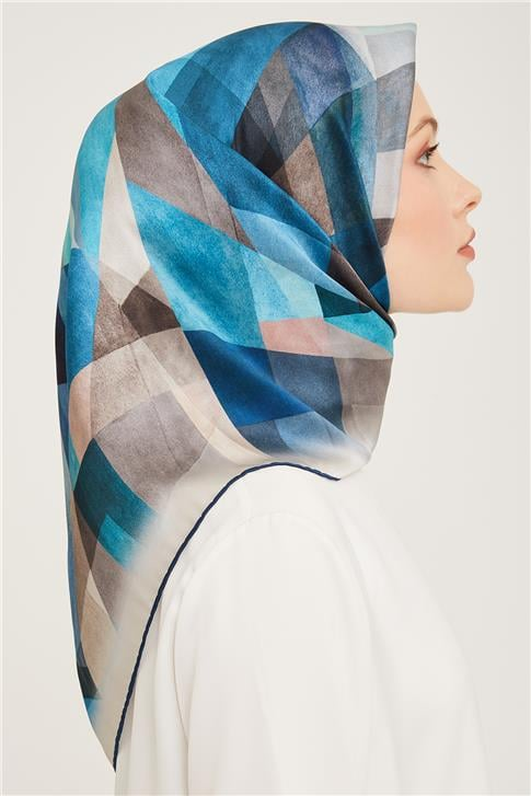 Armine Sura İpek Eşarp 23Ka9024 05