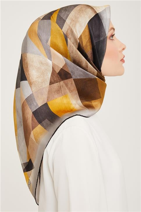 Armine Sura İpek Eşarp 23Ka9024 07